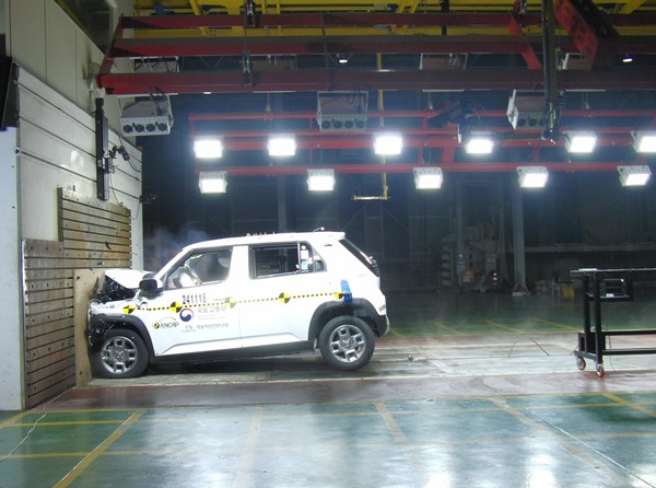 2024년 자동차안전도평가 시험사진/사진 = 한국교통안전공단 제공