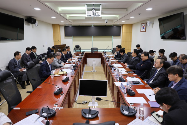 1일 열린 더불어민주당-한화오션 면담 / 사진 = 김주영 의원실. 