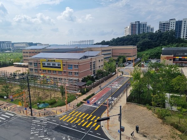 다율초·중학교 확장공사 후 /사진 = 파주시