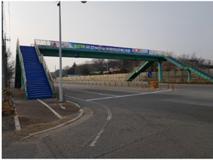 3종시설물인 보도육교 / 사진 = 국토교통부. 